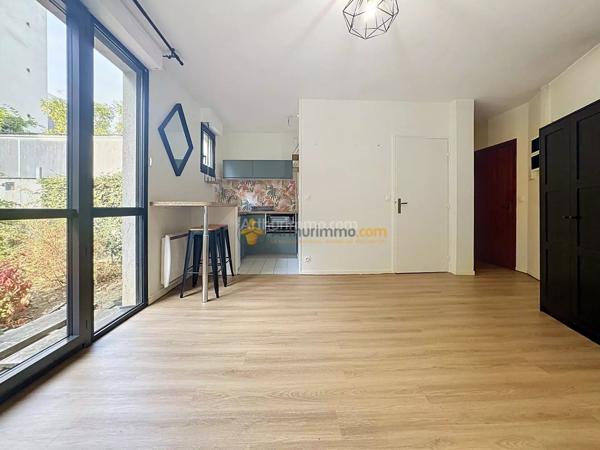 Vente                                                      Appartement
                        
                     1 pièces                      27 m2                     à Reims
