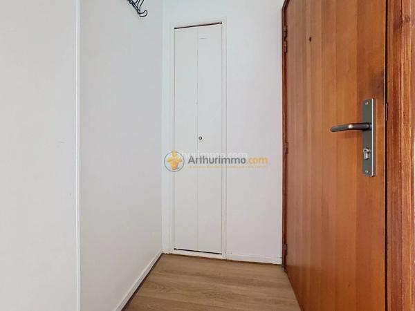 Vente                                                      Appartement
                        
                     1 pièces                      27 m2                     à Reims