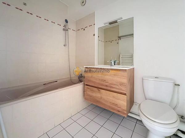 Vente                                                      Appartement
                        
                     1 pièces                      27 m2                     à Reims
