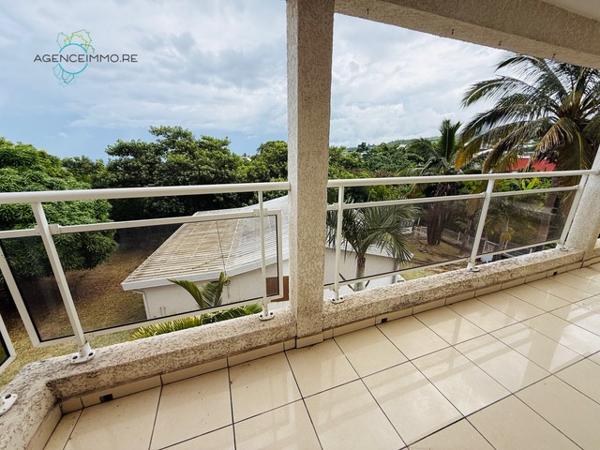 Bel F4 de 90m2 à La Saline les hauts