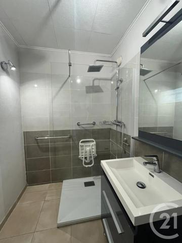 Appartement T2 à vendre  2 pièces - 51,90 m 2   LA CIOTAT  - 13