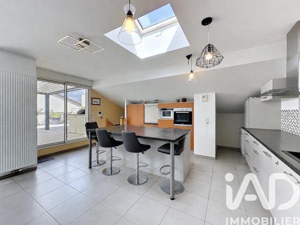 Appartement à vendre 5 pièces 108,63 m² Tassin-la-Demi-Lune