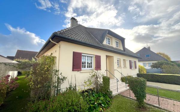 Maison à vendre    6 pièces • 126 m2 Argences