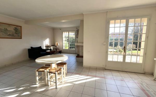 Maison à vendre    6 pièces • 126 m2 Argences