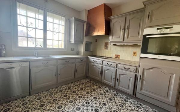 Maison à vendre    6 pièces • 126 m2 Argences