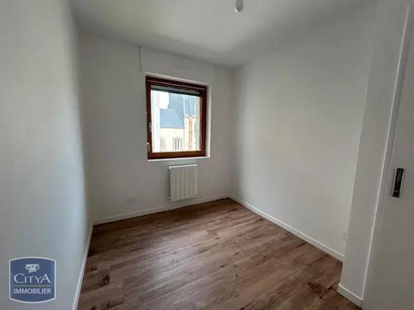 Appartement à louer 2 pièces 36.9m² Cherbourg-en-Cotentin (50100)