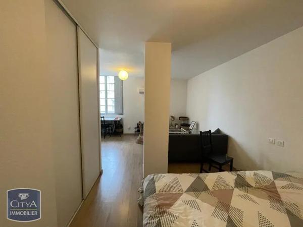 Appartement à louer 1 pièce 35.65m² Saumur (49400)