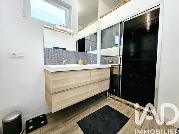 Appartement à vendre 7 pièces 215 m² Nîmes