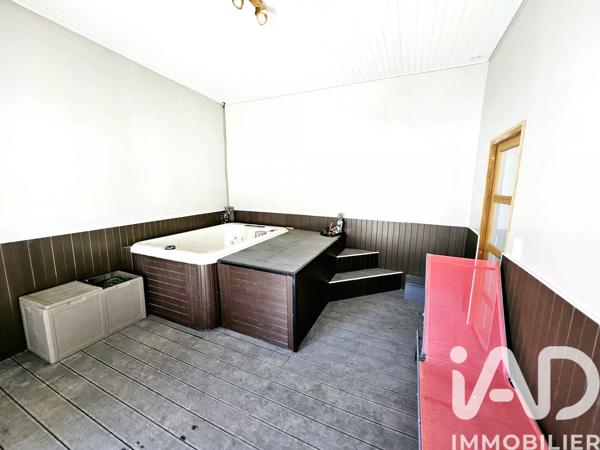 Appartement à vendre 7 pièces 215 m² Nîmes