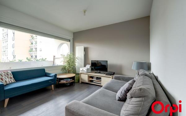 Appartement à vendre    3 pièces • 75,87 m2 Villeurbanne