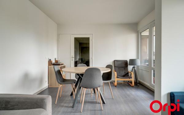 Appartement à vendre    3 pièces • 75,87 m2 Villeurbanne