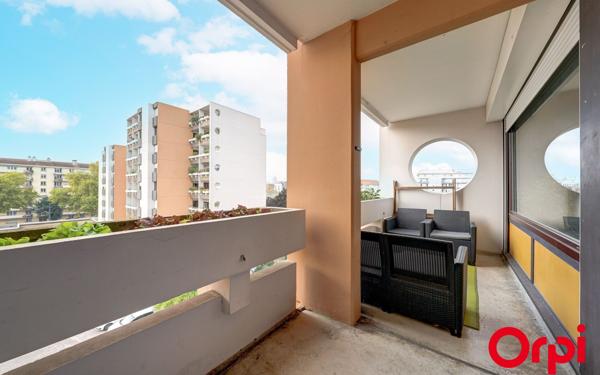 Appartement à vendre    3 pièces • 75,87 m2 Villeurbanne