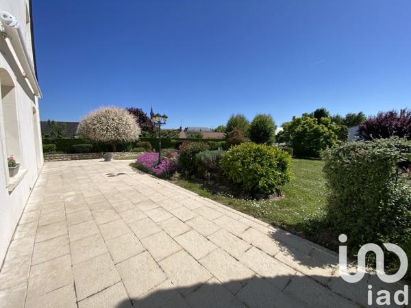 Maison 8 pièces de 185 m² à Nouans-les-Fontaines (37460)