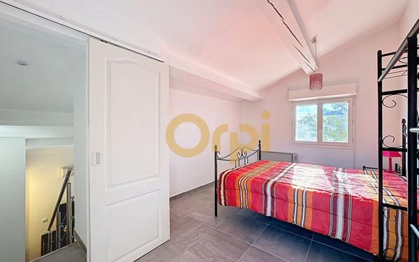 Maison à vendre    5 pièces • 108,05 m2 Saint-Raphaël