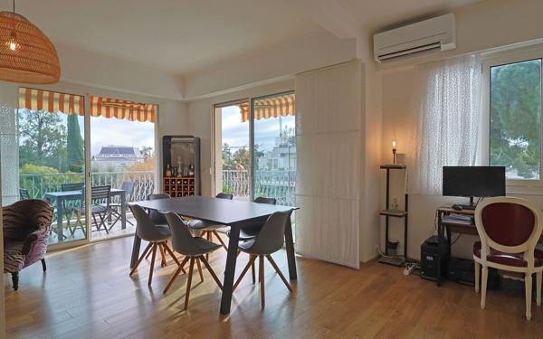 Appartement à vendre    3 pièces • 85 m2 Nice