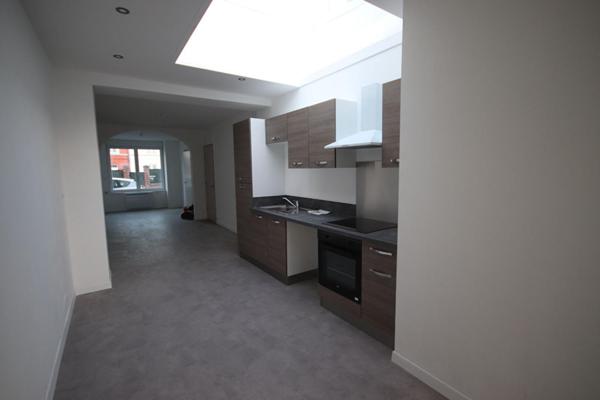 A LOUER : Maison à Saint-André-lez-Lille • • 1 305 € CC • Réf. 001-585-001