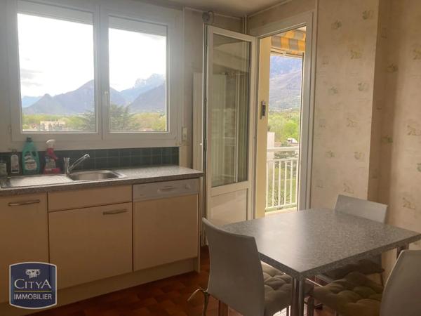 Appartement à louer 4 pièces 78.52m² Le Pont-de-Claix (38800)