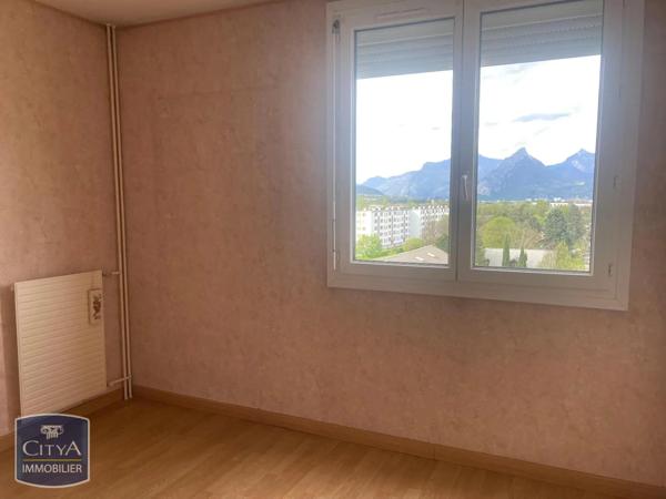 Appartement à louer 4 pièces 78.52m² Le Pont-de-Claix (38800)