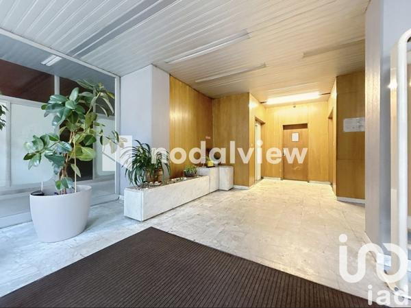 Appartement 2 pièces de 67 m² à Mulhouse (68200)