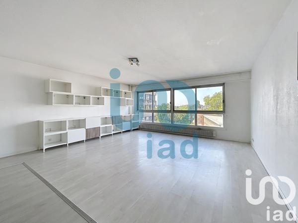 Appartement 2 pièces de 67 m² à Mulhouse (68200)