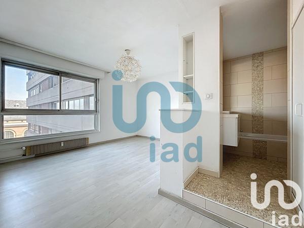 Appartement 2 pièces de 67 m² à Mulhouse (68200)