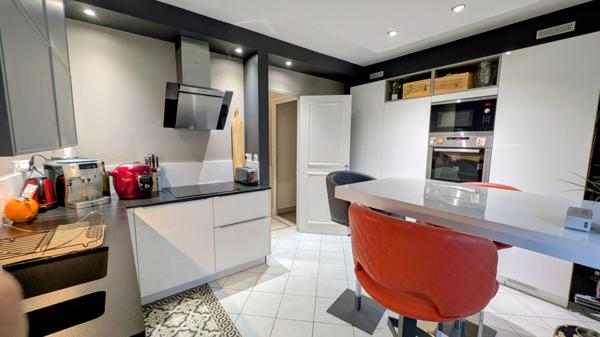 ACHAT-VENTE LAVAL Appartement d'Exception de 174 m² proche GARE