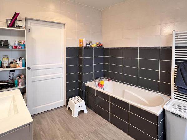 Très jolie maison de 112m², 3 chambres, jardin !!