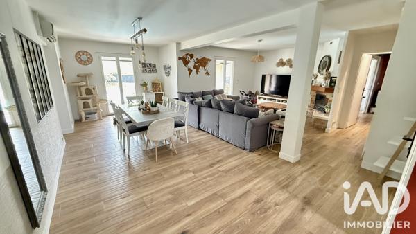 Maison à vendre 10 pièces 150 m² Pierrelatte