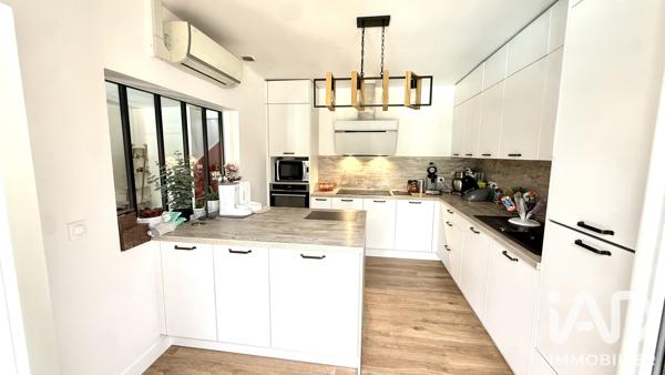 Maison à vendre 10 pièces 150 m² Pierrelatte