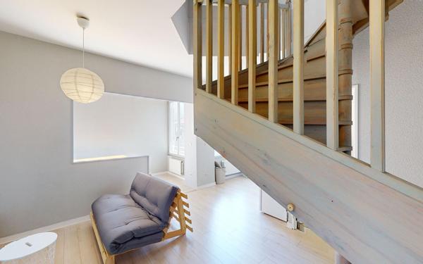 Appartement à louer    2 pièces • 42,65 m2 Saint-Étienne