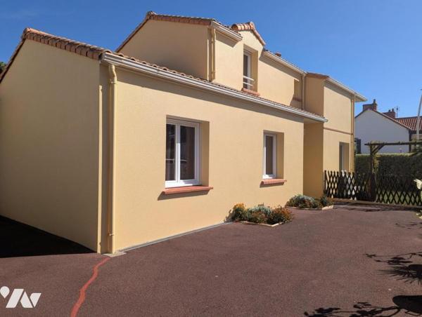 Plein centre de Saint Brevin Les Pins Maison 4 chambres.