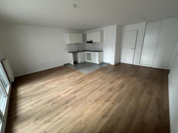 Location Appartement 4 pièces 76.7 m² - Alfortville 94140