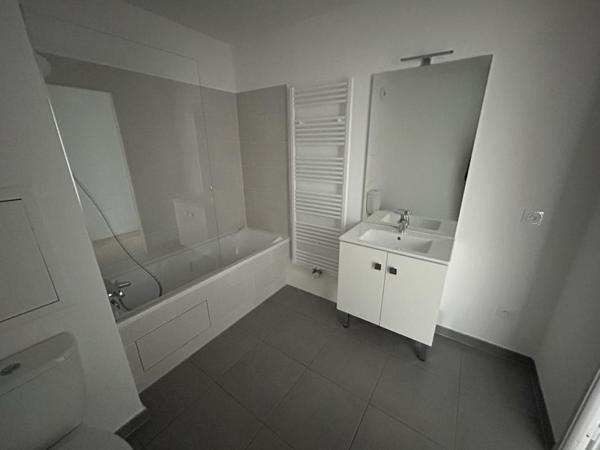 Location Appartement 4 pièces 76.7 m² - Alfortville 94140