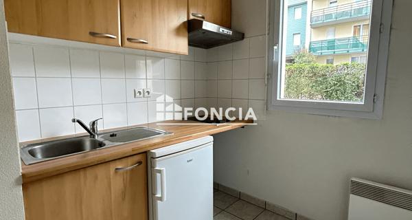 Location Studio 31.91 m² - Limoges 87000