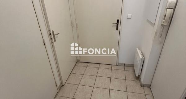 Location Studio 31.91 m² - Limoges 87000