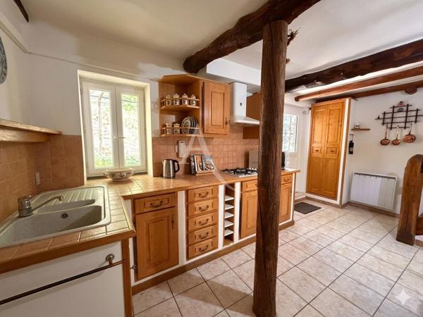 MAISON DE VILLAGE TYPE 5 AVEC DEPENDANCE VINON SUR VERDON