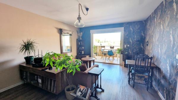 CAVAILLON | T3 de 61 m² avec terrasse couverte de 11 m² & garage en résidence fermée