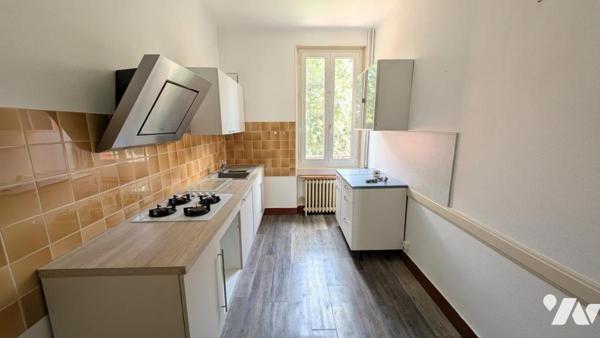 VICHY Jeanne d'ARC Villa 127m² Hab. Avec Jardin & Garage