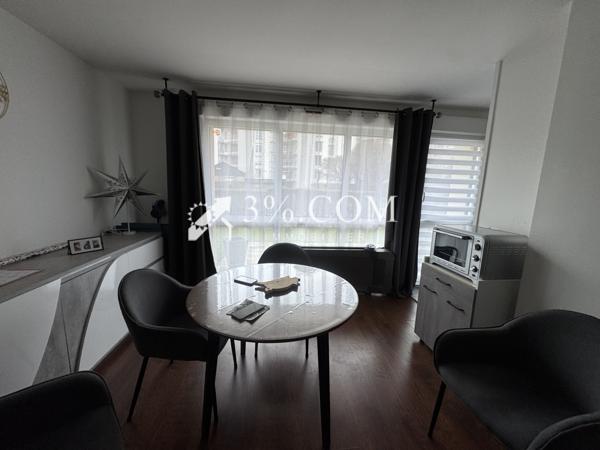 Studio 1 pièce(s) 32 m²