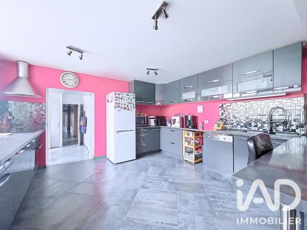 Maison à vendre 7 pièces 350 m² Hénin-Beaumont