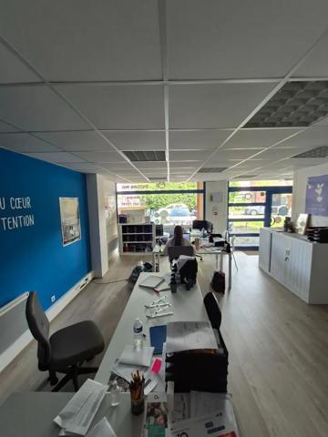 Immeuble à vendre 80m² Saint-André-lez-Lille (59350)