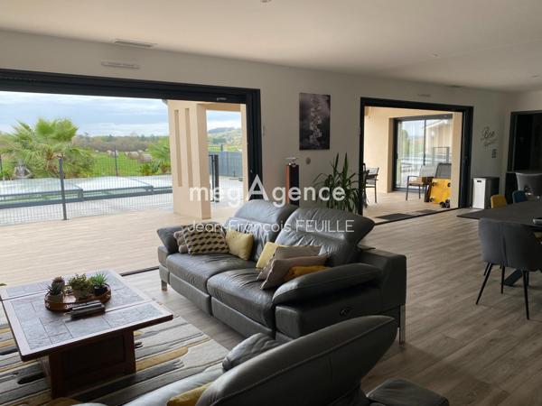 Maison à Bergerac, 24100 - 6 pièces 183m²