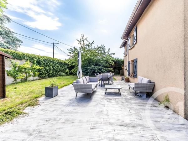 Maison à vendre  6 pièces - 124,74 m 2   TREVOUX  - 01