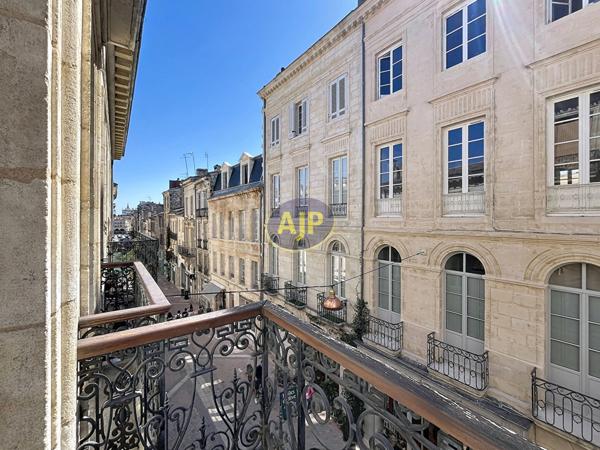 Appartement à vendre Bordeaux - 3 pièces, 67m² avec 2 chambre(s) à 379 000€ - AJP Immobilier Bordeaux Nansouty