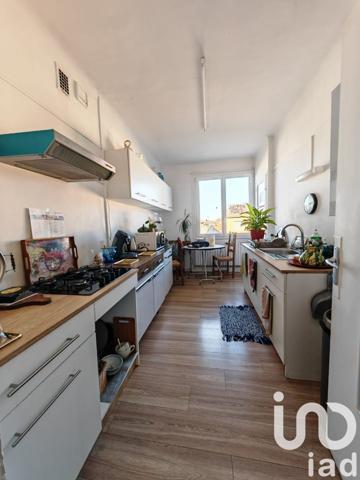 Appartement 2 pièces de 64 m² à Tarascon (13150)