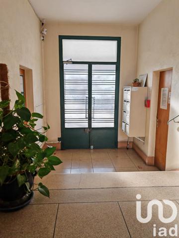 Appartement 2 pièces de 64 m² à Tarascon (13150)