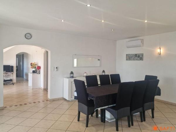 Maison familiale 6 chambres – Lumineuse et spacieuse