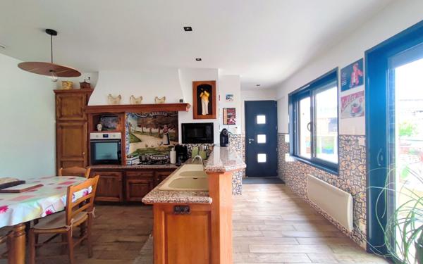 Maison à vendre    4 pièces • 107 m2 La Rochelle