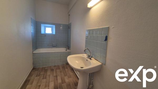 Immeuble de rapport en centre ville de Bellac