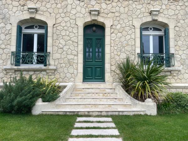 Vente Maison Châtelaillon Plage 1 365 000 € HAI - 200 m2 - 5 Chambres - Réf. 687-TERREETMER17_687